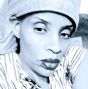 Meet your Posher, Candace